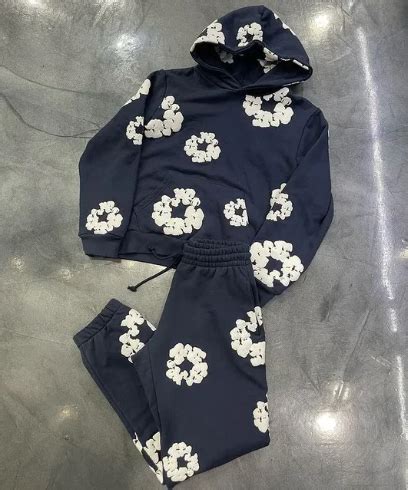 flower tracksuit designer